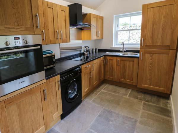 Вилла 1 Primitive Croft Chelmorton Экстерьер фото